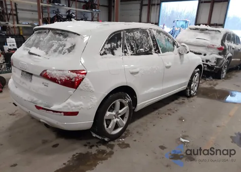 2011 Audi Q5 2.0T Premium z USA, uszkodzony, nr VIN WA1LFAFP2BA065137